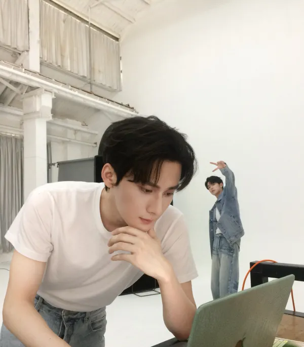 Ocean's Claim: Jiang Heng in the Eldar Harem