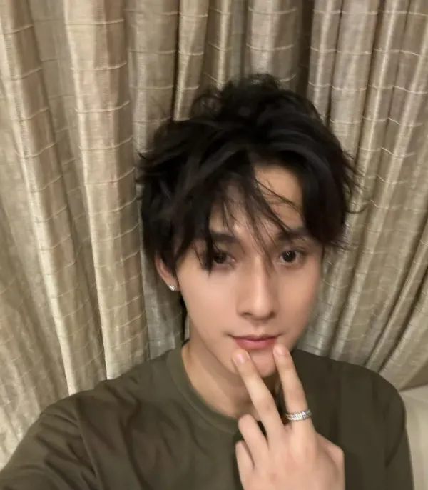 Jiang Heng: The Ruthless Groom