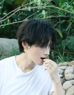 Ocean's Throne: The Dragon Prince's Obsession