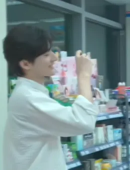 Obsession in Ink: Jiang Heng's Editorial Reign