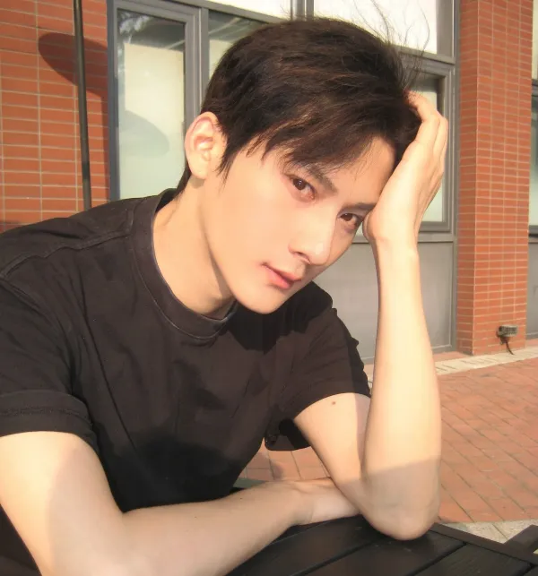 Ocean's Hunger: Jiang Heng's Claim