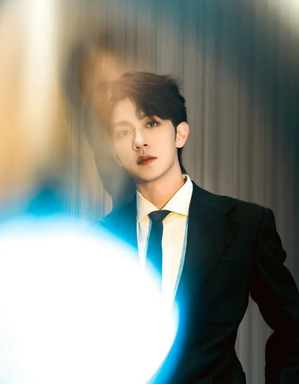 Li Peien: Dominant Guild Master in Solaris Online