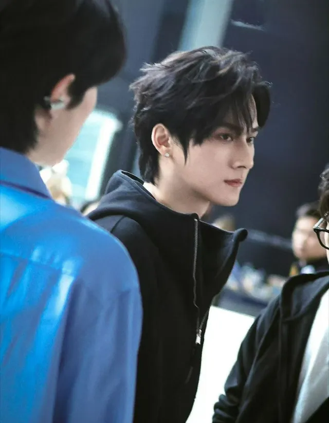 Ocean's Divine Claim: Jiang Heng AU