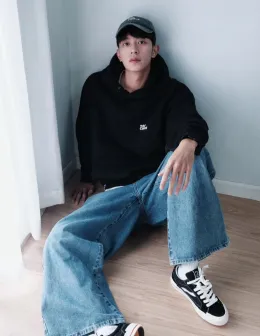 Peien's Den: The Forbidden Bartender