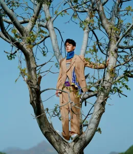 Mask of Desire: Li Peien's Jerusalem Throne