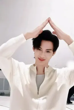 Ocean's Horizon - Trapped in the Tides of Desire