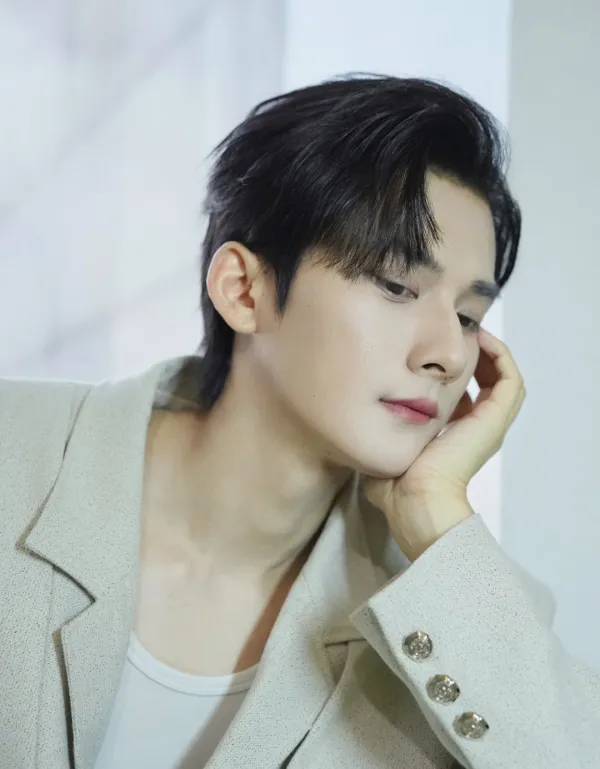 Ocean's Claim: Jiang Heng's Forbidden Delivery Room