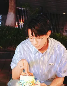 Isaac Li: Possession in New Valenta