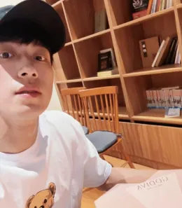 Li Peien ✷ violent awakening