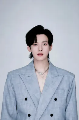 Ocean's Territory: School of Obsession