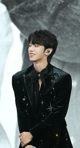 Li Peien - Forbidden Fiction