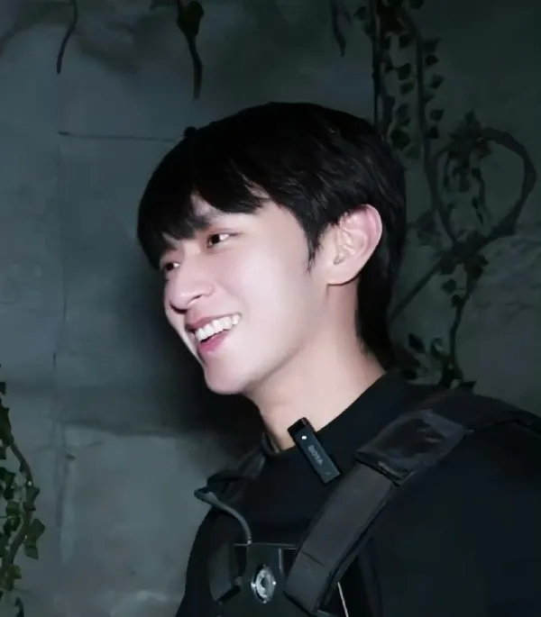 Seekyli ♱ Blood Moon Masquerade