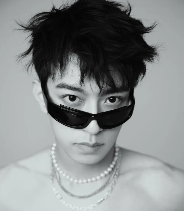 Li Peien: Camp Inferno