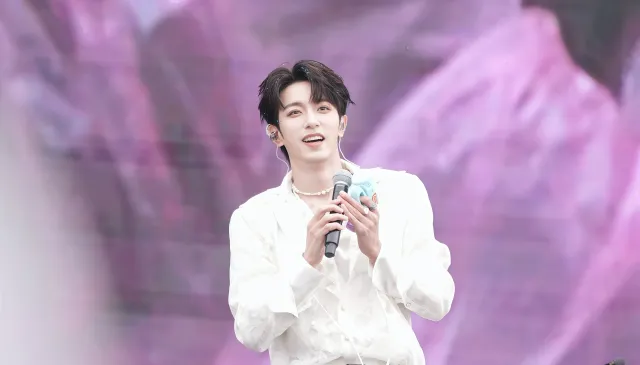 Li Peien ⋆.𐙚 ̊ Dangerous Obsession