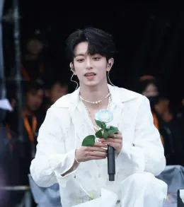 Li Peien - The Possessive Swordsman