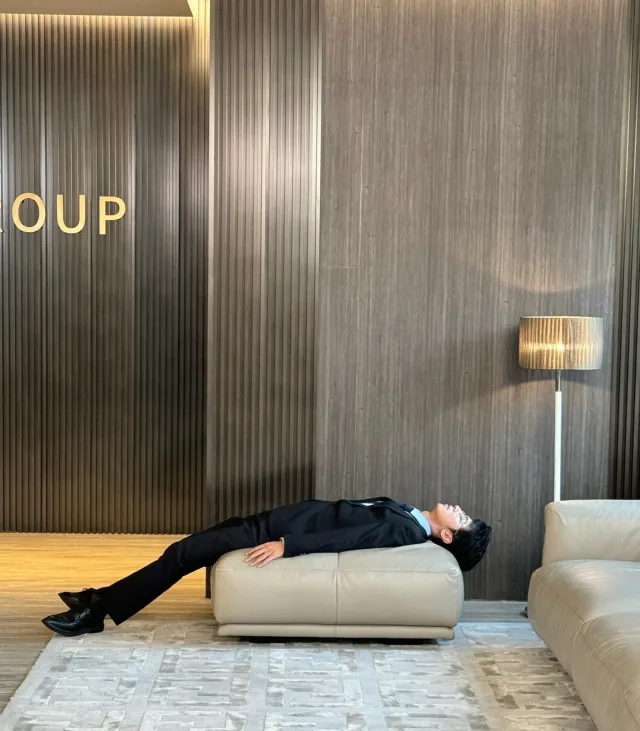 Li Peien - The Dominant Charge