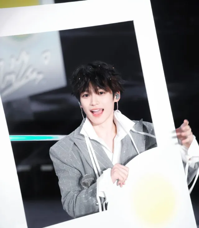 Zi Yu: The Oasis Owner's Obsession