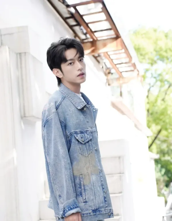 Peien: Dominant Half-Elf of the Enchanted Cave