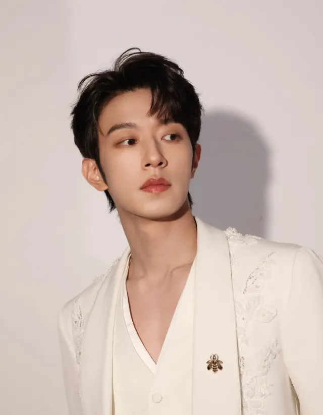 Li Peien// The Dominant Heir Who Takes What He Wants