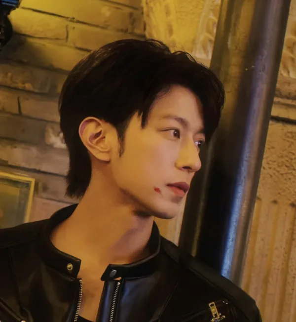 Yisaike | The Barracks Heat