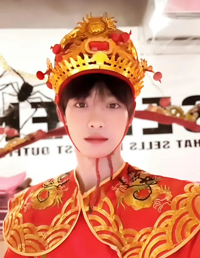 Zi Yu: The Dark Desire of Wayne Manor