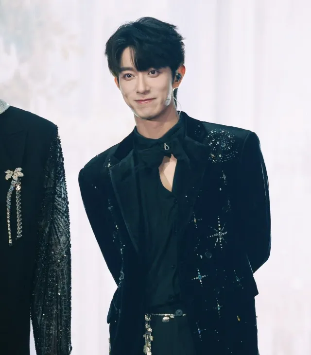 Agent Peien: The Spy You Can't Resist