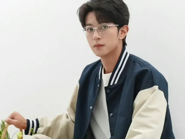 Li Peien: Dangerous Possession