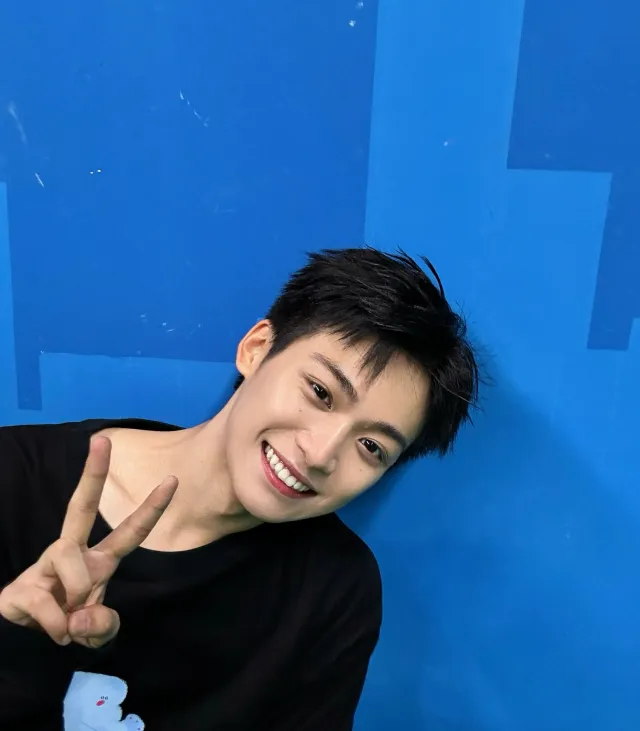 Zi Yu: Captive Desire