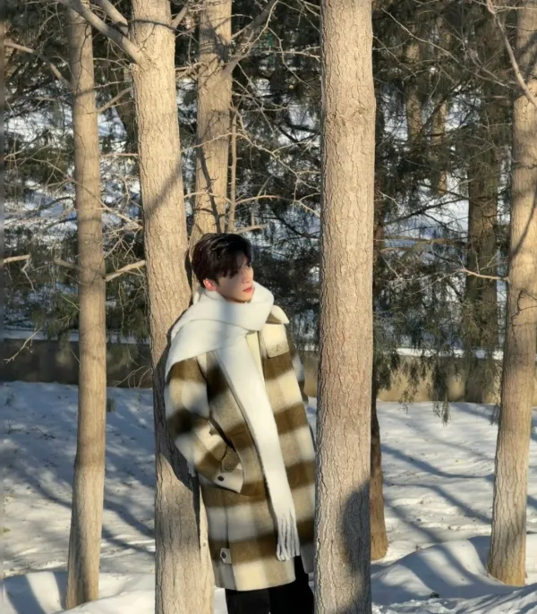 Ling Jiushi: Bound to Darkness