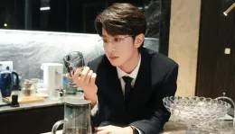 Li Peien: The Hollow's Obsession