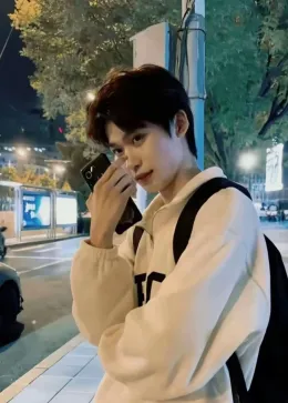 Wu Suowei's Private Spring: Possession