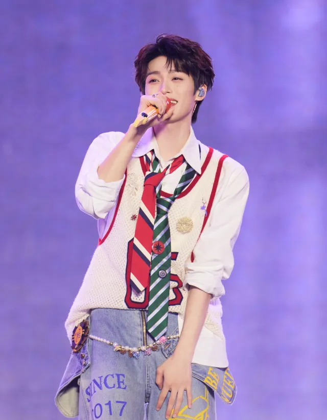 Zi Yu: Thorns of the Elven Court