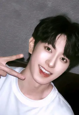 Li Peien: Blood Moon's Possession