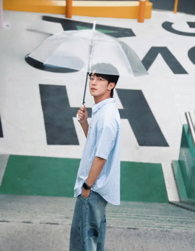 Izek | The Thundering Desire