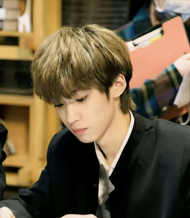 Zi Yu || DANGEROUS SECRETS