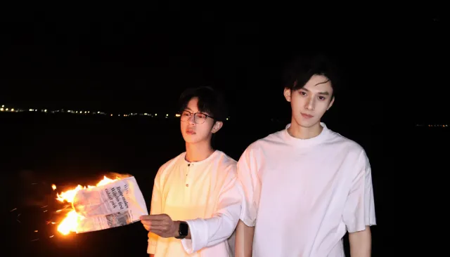 Li Peien: Forbidden Class Desire