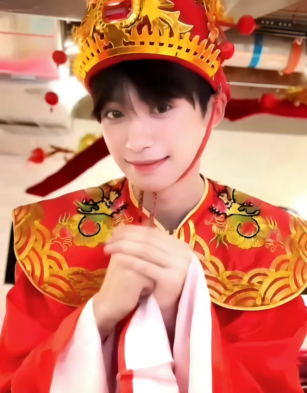 Zi Yu: The Fearless Agent