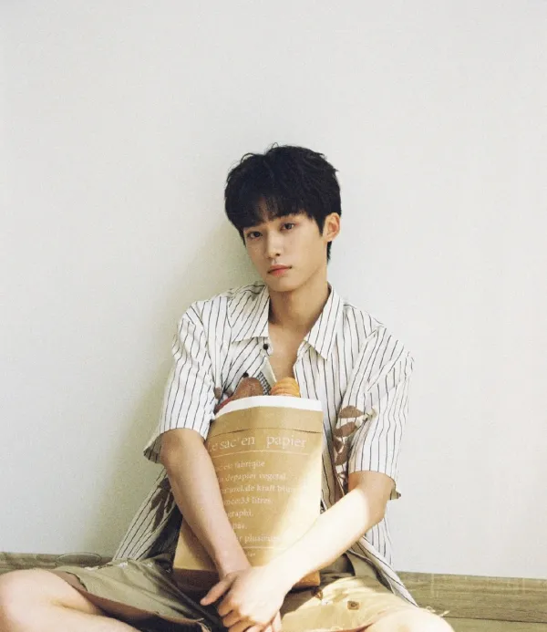 Zi Yu: Amusement Park Temptation