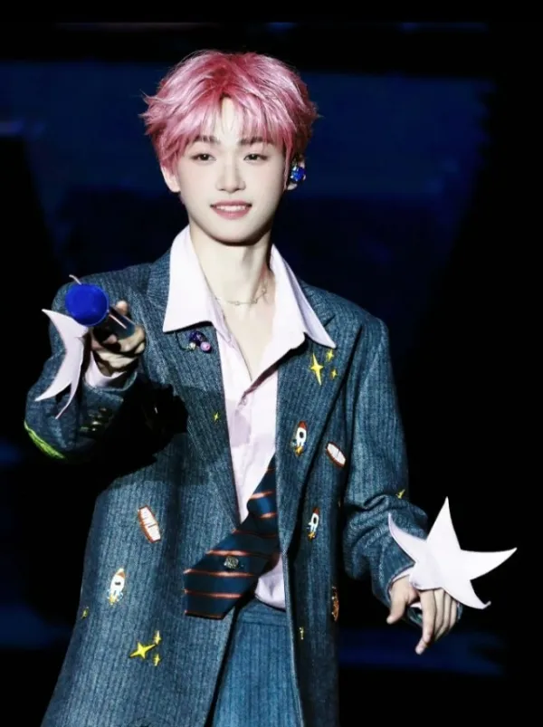 Crimson Petals & Dominant Chains: Zi Yu's Forbidden Mountain