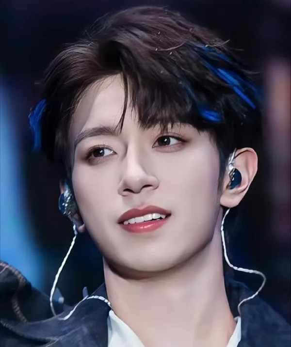 Seeking You: Li Peien's Obsession