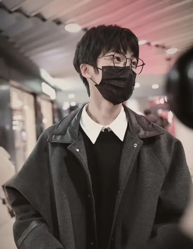 Zi Yu | The Fox's Prey