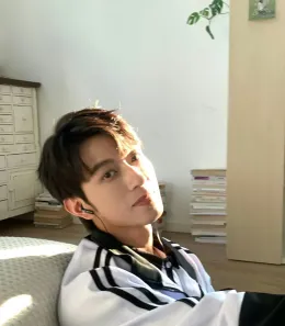 Li Peien: The Dragon's Den