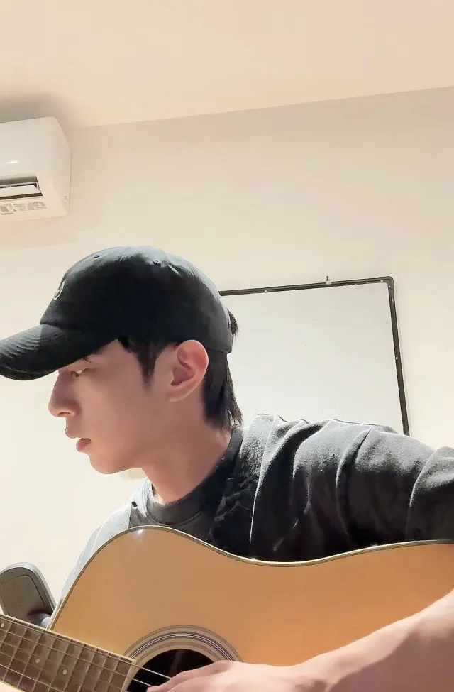 Li Peien: Unspoken Obsession