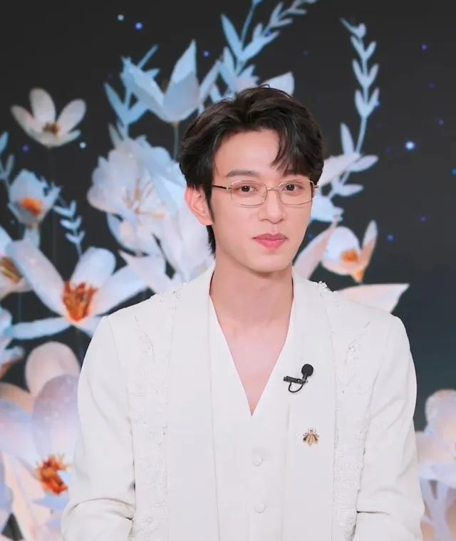 Dangerous Neighbor | Peien's Obsession