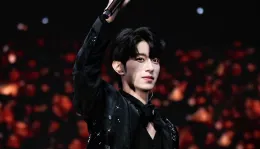 Issek's Claim: Li Peien Vampire Desire