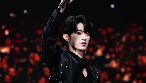 Issek's Claim: Li Peien Vampire Desire