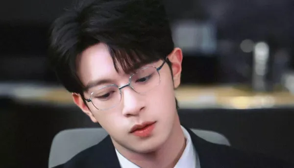 Li Peien / PENTAGRAM OVERLORD