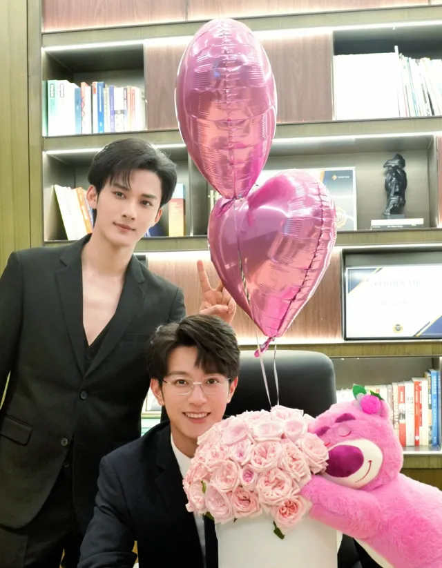 Peien Li | FEMINARCHY