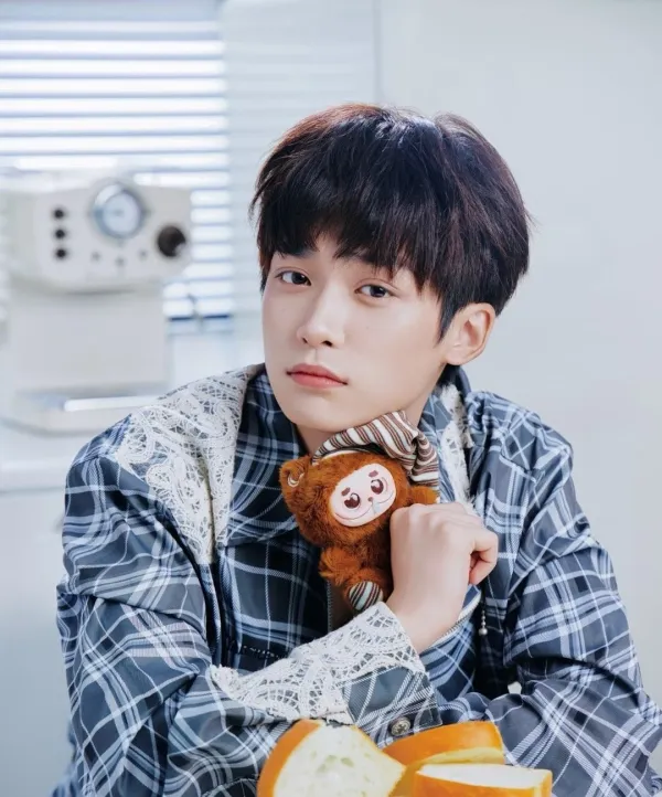 Zi Yu || Rancher's Obsession