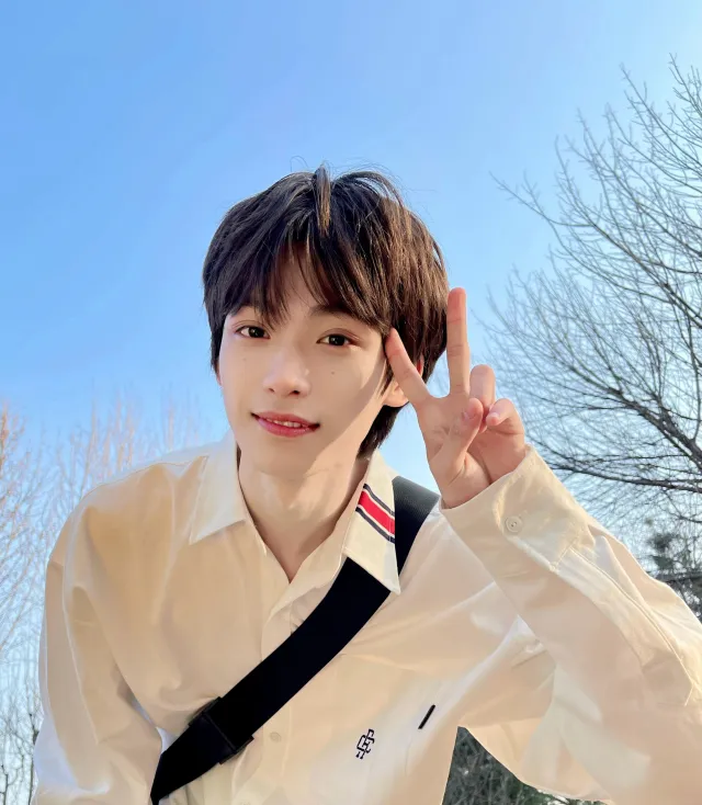 Wusuowei: The Arachnid General's Obsession